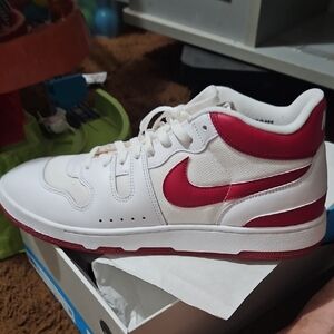 Nike White and Red Sneakers